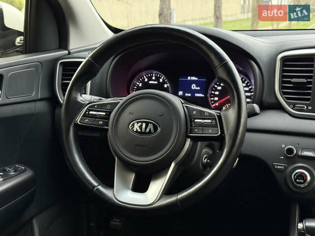 Белый Киа Sportage, объемом двигателя 1.59 л и пробегом 72 тыс. км за 18500 $, фото 97 на Automoto.ua