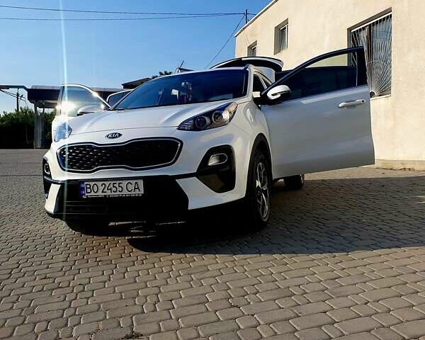 Белый Киа Sportage, объемом двигателя 1.59 л и пробегом 36 тыс. км за 21900 $, фото 33 на Automoto.ua