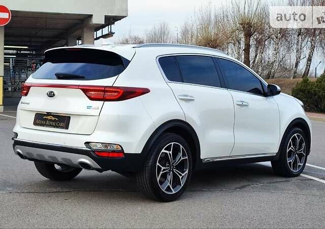 Білий Кіа Sportage, об'ємом двигуна 2 л та пробігом 83 тис. км за 24700 $, фото 8 на Automoto.ua