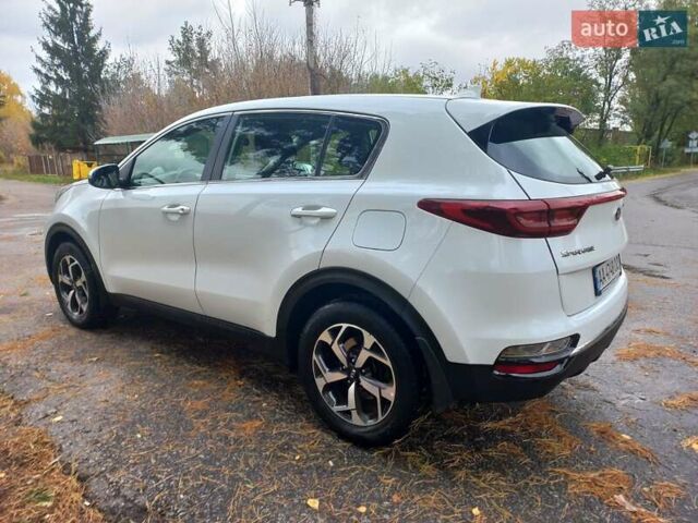 Белый Киа Sportage, объемом двигателя 1.59 л и пробегом 53 тыс. км за 16950 $, фото 75 на Automoto.ua