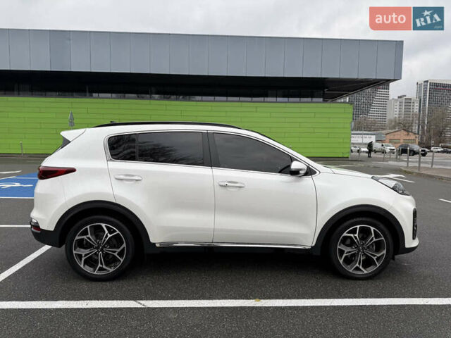 Белый Киа Sportage, объемом двигателя 2 л и пробегом 129 тыс. км за 24900 $, фото 6 на Automoto.ua