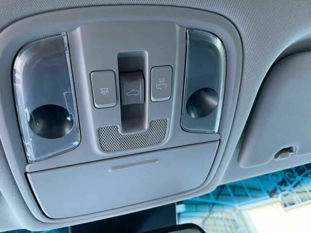 Білий Кіа Sportage, об'ємом двигуна 2 л та пробігом 69 тис. км за 16800 $, фото 5 на Automoto.ua