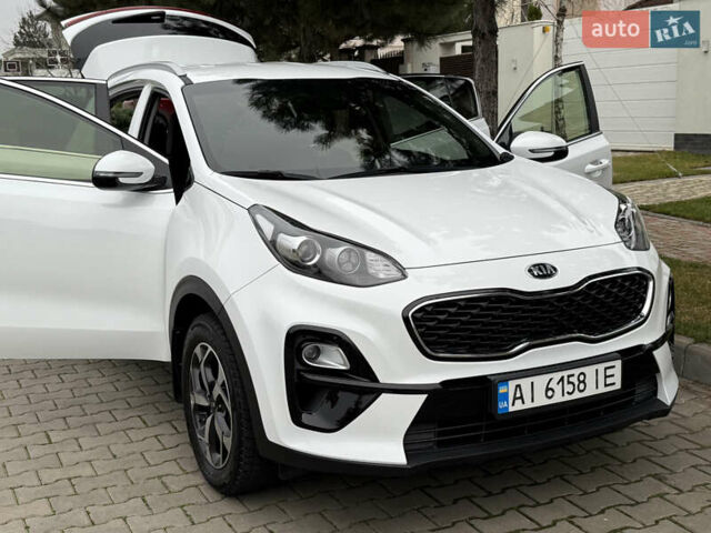 Белый Киа Sportage, объемом двигателя 1.59 л и пробегом 72 тыс. км за 18500 $, фото 68 на Automoto.ua