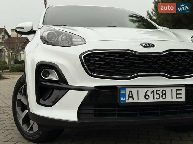 Белый Киа Sportage, объемом двигателя 1.59 л и пробегом 72 тыс. км за 18500 $, фото 30 на Automoto.ua