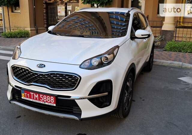 Белый Киа Sportage, объемом двигателя 2 л и пробегом 131 тыс. км за 22800 $, фото 12 на Automoto.ua