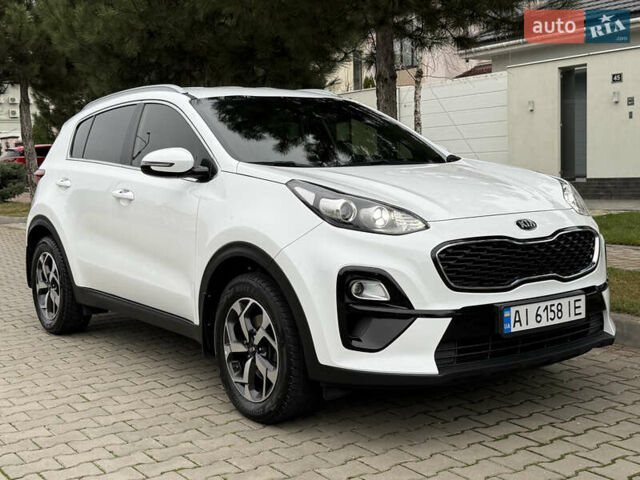 Белый Киа Sportage, объемом двигателя 1.59 л и пробегом 72 тыс. км за 18500 $, фото 51 на Automoto.ua