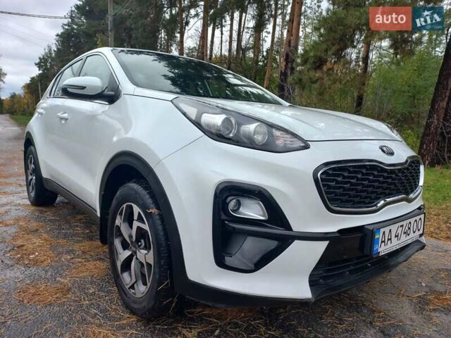 Белый Киа Sportage, объемом двигателя 1.59 л и пробегом 53 тыс. км за 16950 $, фото 51 на Automoto.ua