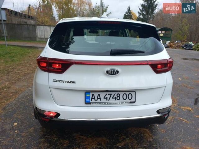 Белый Киа Sportage, объемом двигателя 1.59 л и пробегом 53 тыс. км за 16950 $, фото 67 на Automoto.ua