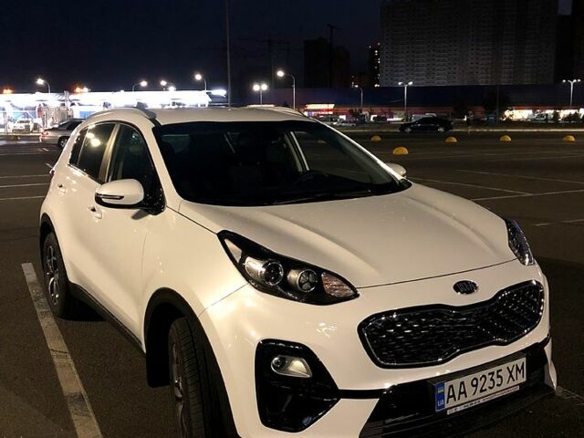 Білий Кіа Sportage, об'ємом двигуна 1.6 л та пробігом 61 тис. км за 18500 $, фото 5 на Automoto.ua