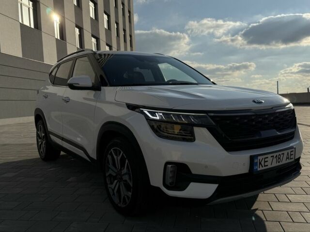 Белый Киа Sportage, объемом двигателя 1.6 л и пробегом 180 тыс. км за 22000 $, фото 1 на Automoto.ua