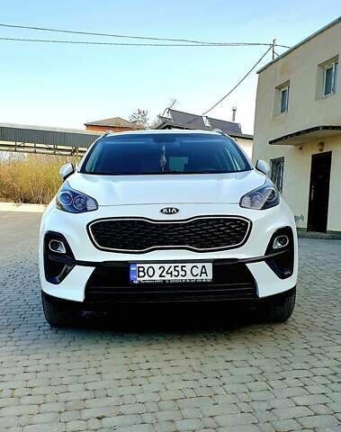 Білий Кіа Sportage, об'ємом двигуна 1.59 л та пробігом 36 тис. км за 21900 $, фото 36 на Automoto.ua