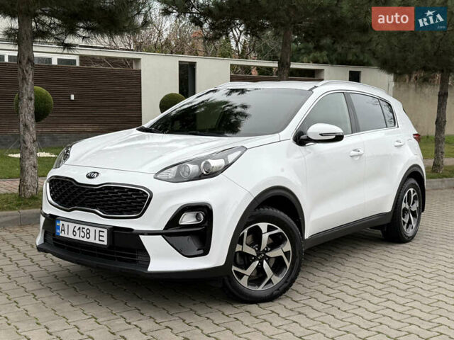 Белый Киа Sportage, объемом двигателя 1.59 л и пробегом 72 тыс. км за 18500 $, фото 4 на Automoto.ua