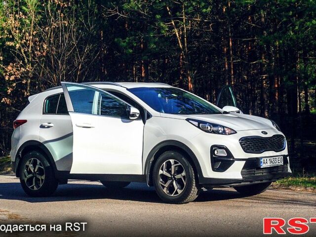 Білий Кіа Sportage, об'ємом двигуна 1.6 л та пробігом 68 тис. км за 21600 $, фото 1 на Automoto.ua