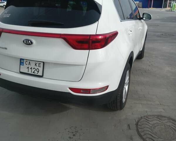 Білий Кіа Sportage, об'ємом двигуна 2.4 л та пробігом 36 тис. км за 18650 $, фото 6 на Automoto.ua