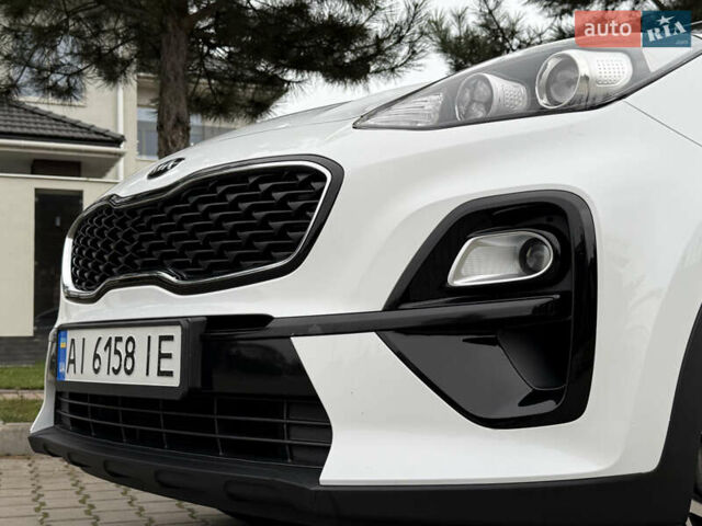 Белый Киа Sportage, объемом двигателя 1.59 л и пробегом 72 тыс. км за 18500 $, фото 13 на Automoto.ua