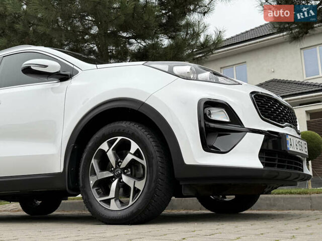 Белый Киа Sportage, объемом двигателя 1.59 л и пробегом 72 тыс. км за 18500 $, фото 62 на Automoto.ua