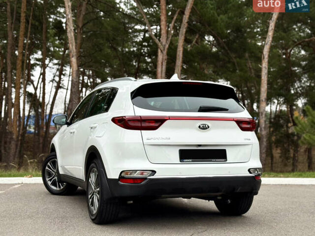 Белый Киа Sportage, объемом двигателя 1.6 л и пробегом 84 тыс. км за 19700 $, фото 17 на Automoto.ua