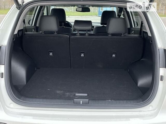 Белый Киа Sportage, объемом двигателя 2.4 л и пробегом 5 тыс. км за 24500 $, фото 21 на Automoto.ua