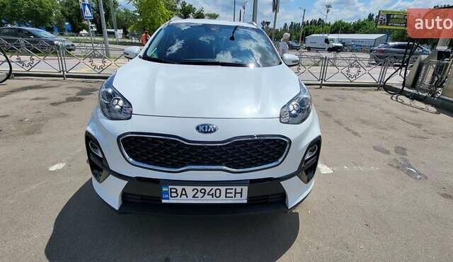 Білий Кіа Sportage, об'ємом двигуна 1.6 л та пробігом 40 тис. км за 24800 $, фото 3 на Automoto.ua