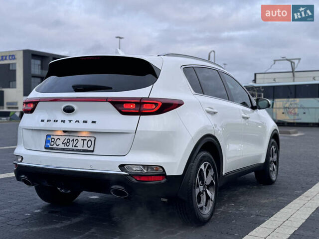 Білий Кіа Sportage, об'ємом двигуна 1.6 л та пробігом 49 тис. км за 18500 $, фото 24 на Automoto.ua
