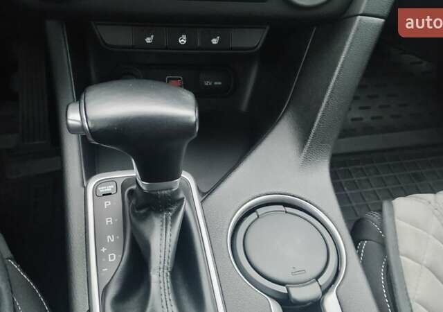 Белый Киа Sportage, объемом двигателя 1.59 л и пробегом 22 тыс. км за 20900 $, фото 26 на Automoto.ua