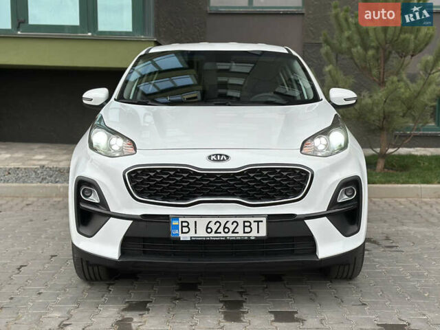 Белый Киа Sportage, объемом двигателя 1.59 л и пробегом 40 тыс. км за 19000 $, фото 5 на Automoto.ua