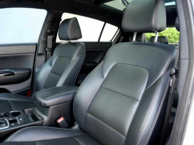 Белый Киа Sportage, объемом двигателя 2.4 л и пробегом 34 тыс. км за 10000 $, фото 8 на Automoto.ua