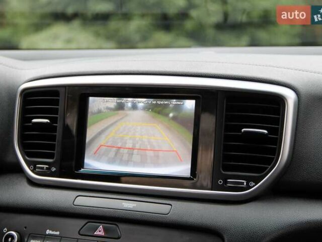 Белый Киа Sportage, объемом двигателя 1.6 л и пробегом 136 тыс. км за 18500 $, фото 26 на Automoto.ua