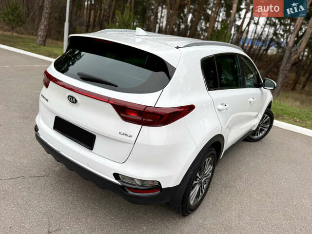 Белый Киа Sportage, объемом двигателя 1.6 л и пробегом 84 тыс. км за 19700 $, фото 15 на Automoto.ua