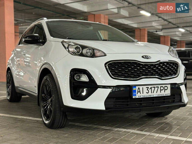 Білий Кіа Sportage, об'ємом двигуна 1.6 л та пробігом 80 тис. км за 21000 $, фото 10 на Automoto.ua