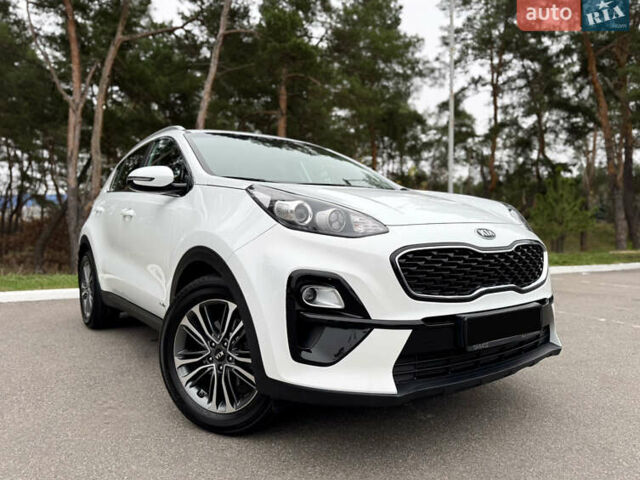 Белый Киа Sportage, объемом двигателя 1.6 л и пробегом 84 тыс. км за 19700 $, фото 10 на Automoto.ua