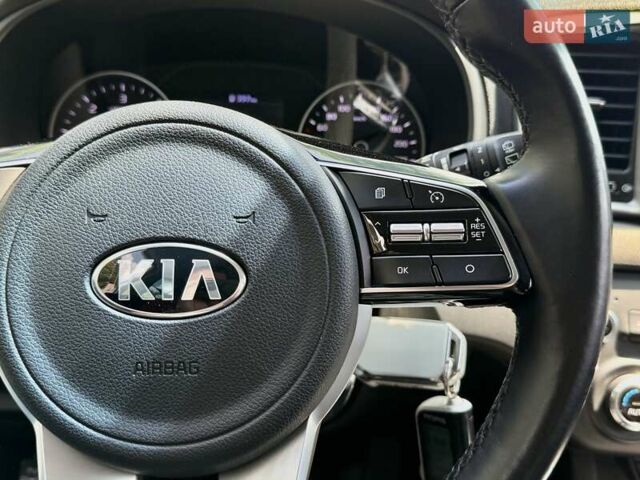 Киа Sportage 2020 в Харькове на Automoto.ua Белый Киа Sportage, объемом двигателя 1.6 л и пробегом 68 тыс. км за 21300 $, фото 24 на Automoto.ua