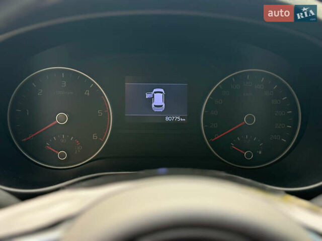 Білий Кіа Sportage, об'ємом двигуна 1.6 л та пробігом 80 тис. км за 21000 $, фото 21 на Automoto.ua
