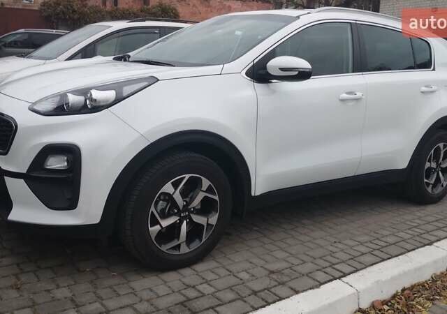 Белый Киа Sportage, объемом двигателя 1.59 л и пробегом 22 тыс. км за 20900 $, фото 27 на Automoto.ua