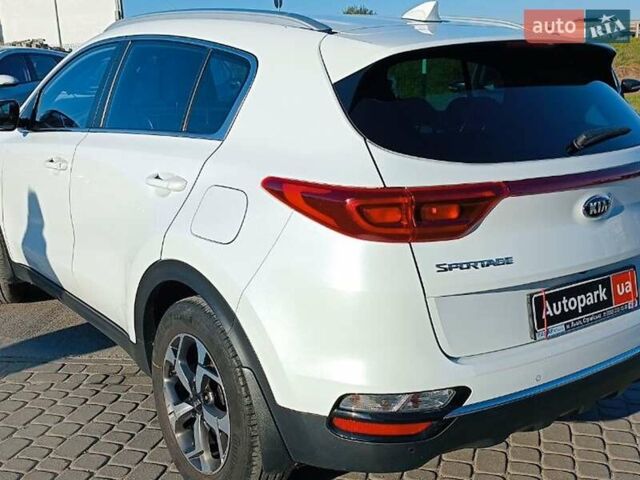 Білий Кіа Sportage, об'ємом двигуна 1.6 л та пробігом 93 тис. км за 18200 $, фото 4 на Automoto.ua