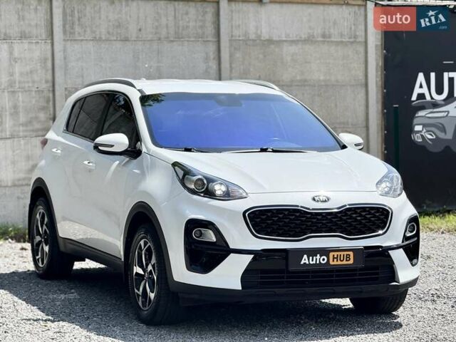 Киа Sportage 2020 в Харькове на Automoto.ua Белый Киа Sportage, объемом двигателя 1.6 л и пробегом 68 тыс. км за 21300 $, фото 1 на Automoto.ua