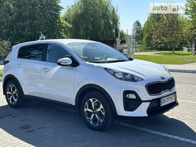 Білий Кіа Sportage, об'ємом двигуна 1.6 л та пробігом 48 тис. км за 18900 $, фото 24 на Automoto.ua