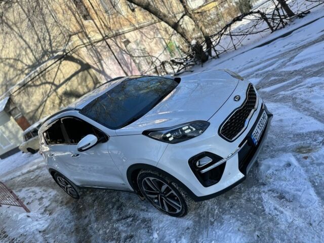 Белый Киа Sportage, объемом двигателя 2 л и пробегом 78 тыс. км за 29300 $, фото 1 на Automoto.ua