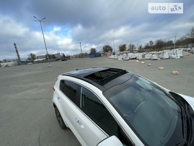 Белый Киа Sportage, объемом двигателя 2.4 л и пробегом 5 тыс. км за 24500 $, фото 48 на Automoto.ua