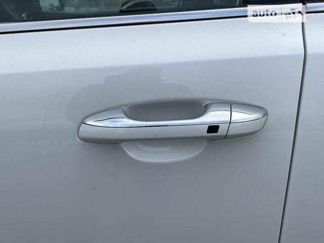 Белый Киа Sportage, объемом двигателя 2.4 л и пробегом 5 тыс. км за 24500 $, фото 16 на Automoto.ua