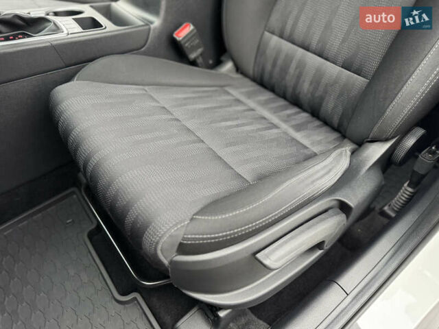 Белый Киа Sportage, объемом двигателя 1.6 л и пробегом 84 тыс. км за 19700 $, фото 24 на Automoto.ua