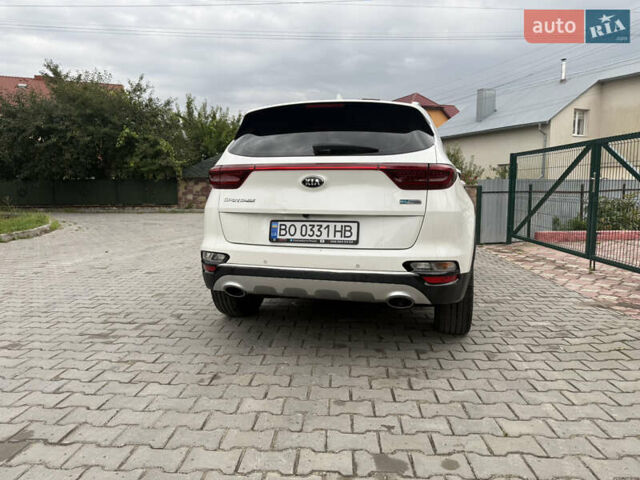 Білий Кіа Sportage, об'ємом двигуна 2 л та пробігом 94 тис. км за 24300 $, фото 2 на Automoto.ua