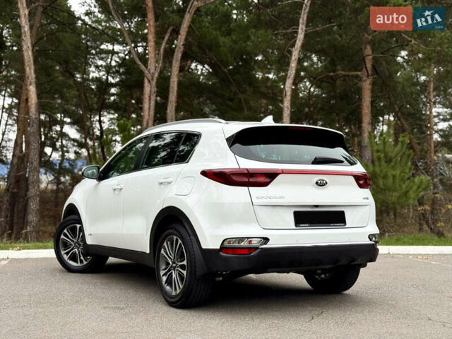 Белый Киа Sportage, объемом двигателя 1.6 л и пробегом 84 тыс. км за 19700 $, фото 18 на Automoto.ua