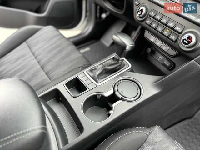 Белый Киа Sportage, объемом двигателя 1.6 л и пробегом 84 тыс. км за 19700 $, фото 48 на Automoto.ua