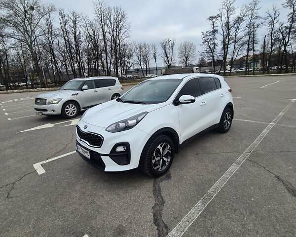 Білий Кіа Sportage, об'ємом двигуна 1.6 л та пробігом 67 тис. км за 19100 $, фото 22 на Automoto.ua