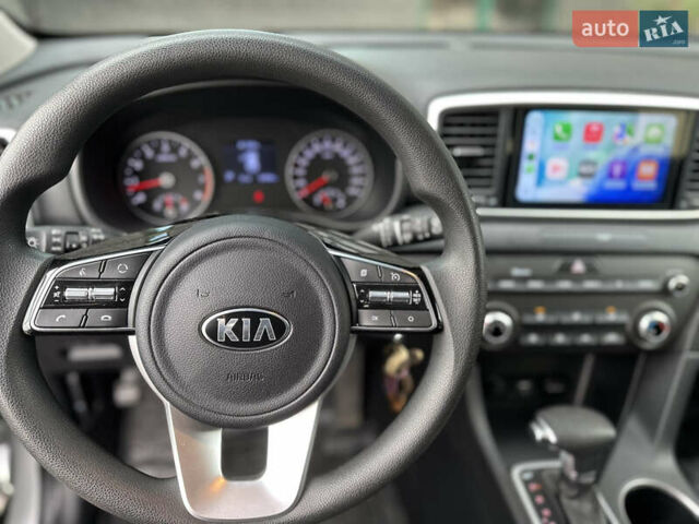 Белый Киа Sportage, объемом двигателя 1.59 л и пробегом 40 тыс. км за 19000 $, фото 9 на Automoto.ua