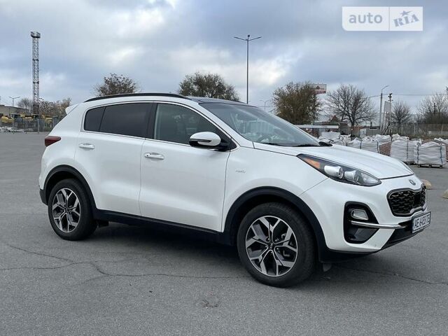 Белый Киа Sportage, объемом двигателя 2.4 л и пробегом 5 тыс. км за 24500 $, фото 12 на Automoto.ua