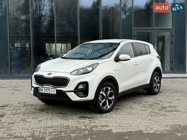 Білий Кіа Sportage, об'ємом двигуна 2.36 л та пробігом 47 тис. км за 17500 $, фото 33 на Automoto.ua