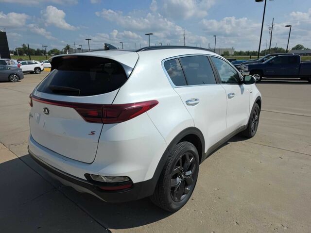 Белый Киа Sportage, объемом двигателя 2.4 л и пробегом 37 тыс. км за 12600 $, фото 4 на Automoto.ua