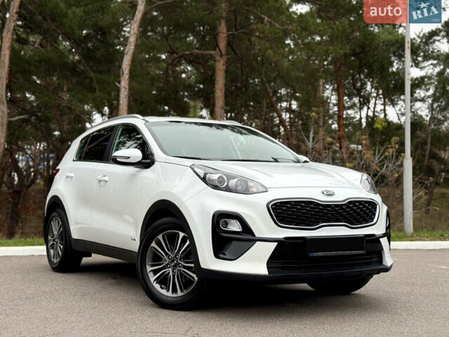 Белый Киа Sportage, объемом двигателя 1.6 л и пробегом 84 тыс. км за 19700 $, фото 8 на Automoto.ua